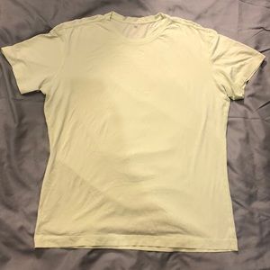 LULULEMON mens lime green t shirt